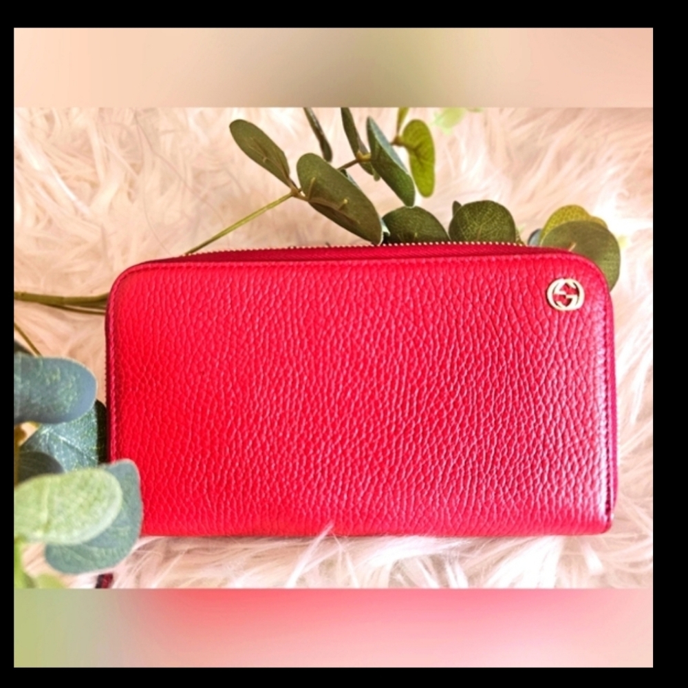 Gucci Red Long Wallet - Picture 13 of 17